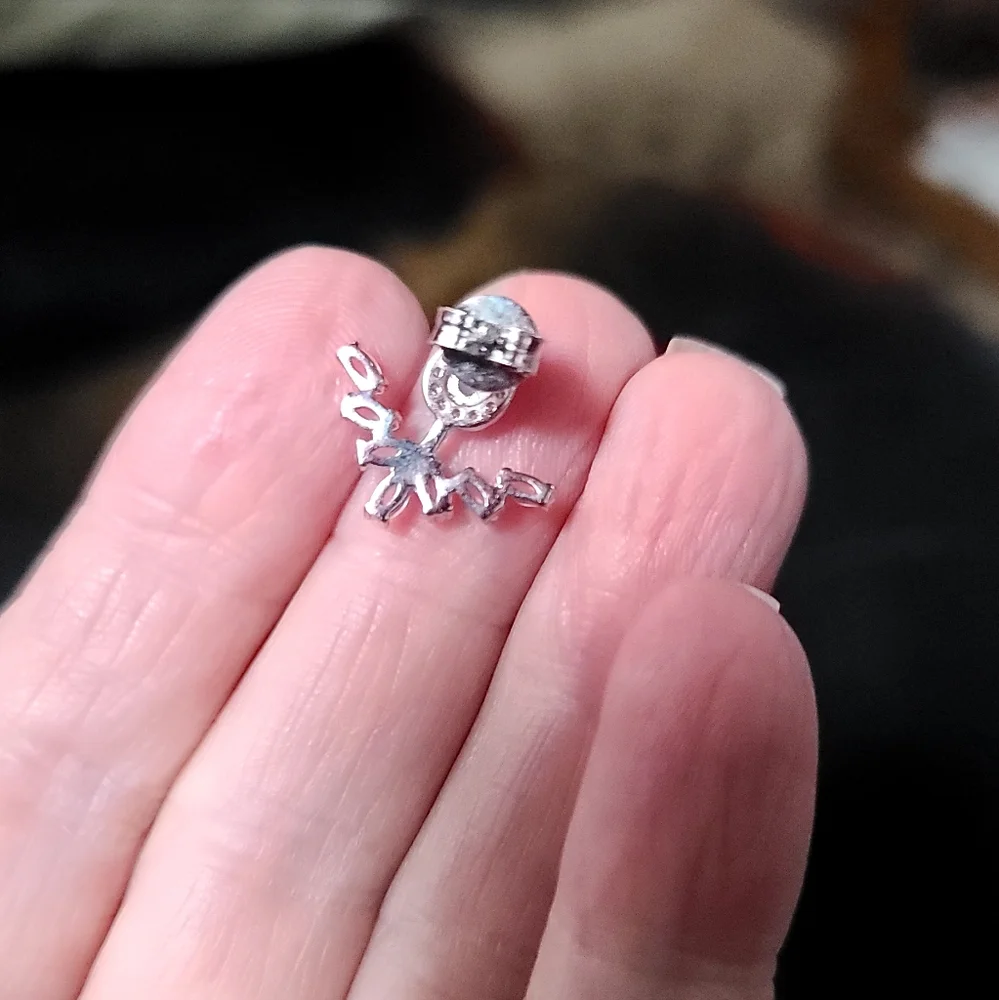 Pink & white Topaz & Aquamarine Sterling ornate earrings - Picture 5 of 7